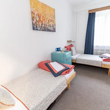 Turisticka Hostel *